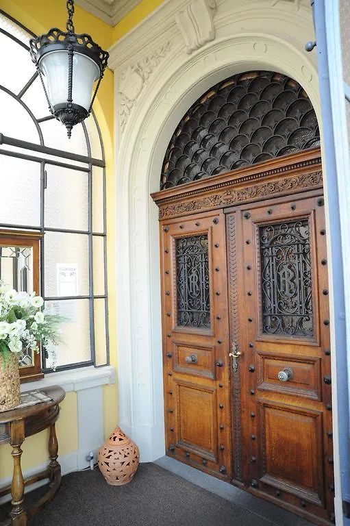 ****  Camin Hotel Луино Италия