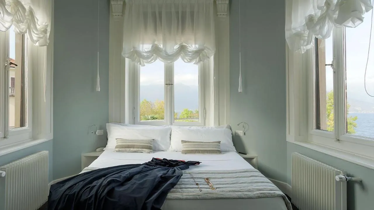 ****  Camin Hotel Луино Италия